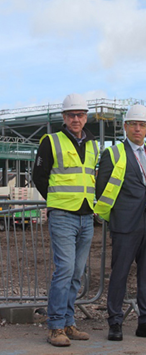 Plantsbrook School_app 640 px.jpg