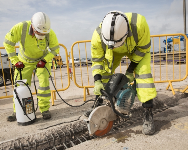 6O6A4924 BMV JV M5 Oldbury 200917.jpg