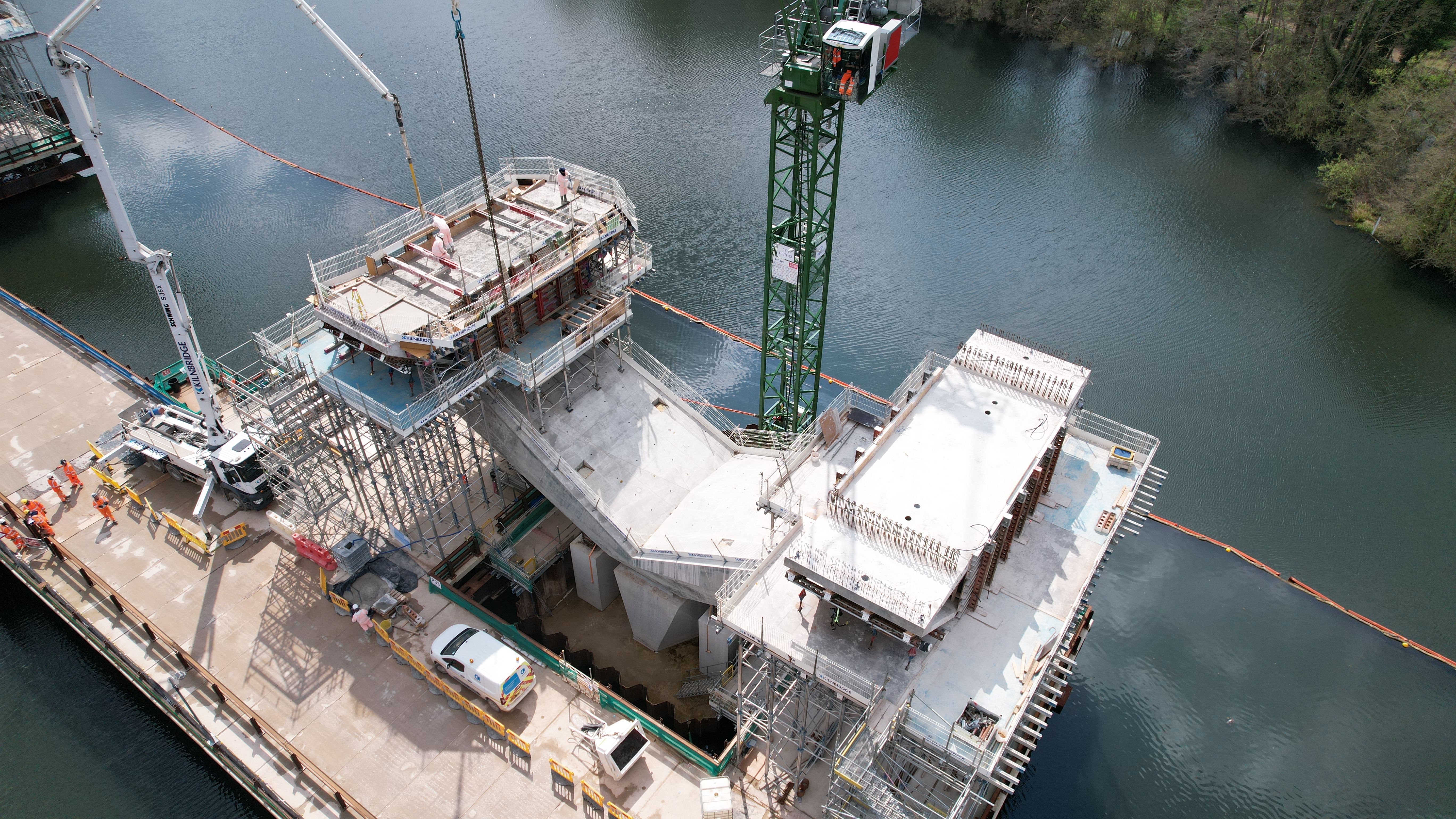 V pier aerial image for colne valley viaduct May 2023.JPG