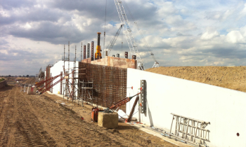 Skinny-facing-wall-Jul-2013.jpg
