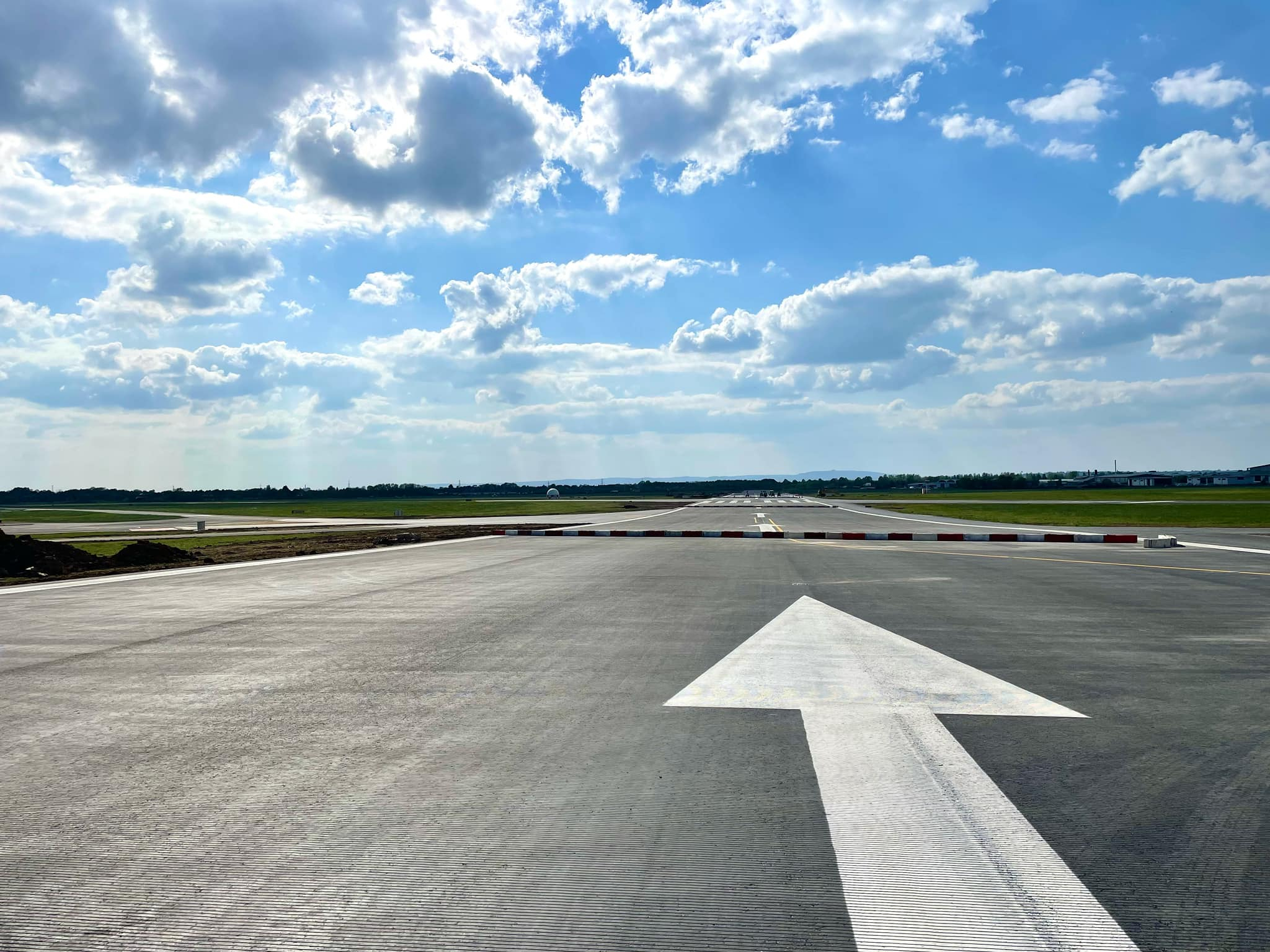 gloucestershire airport.jpg